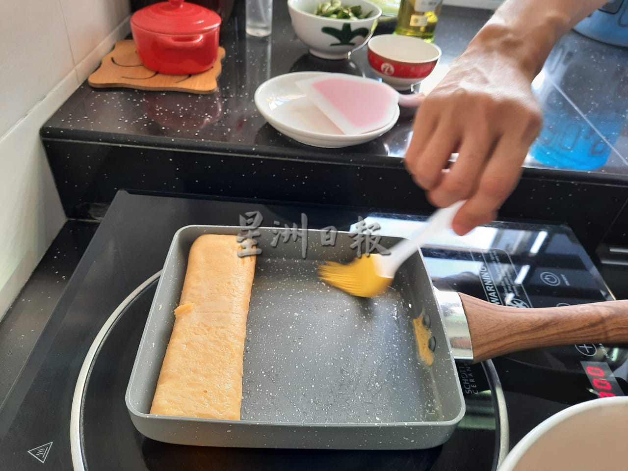 柔:食客指路之私房好菜:把餐厅搬到家中,李艳馨自制寿司