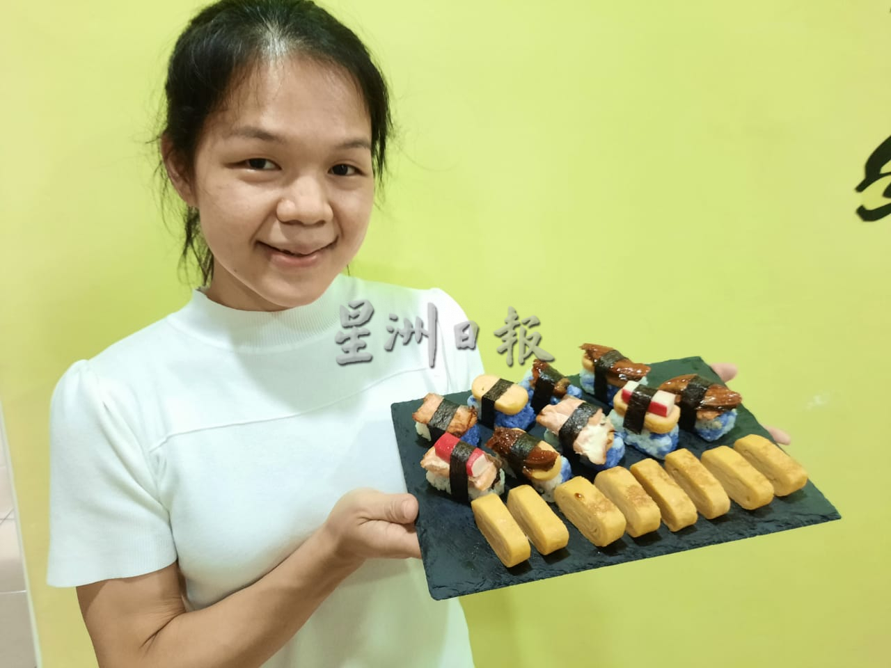 柔:食客指路之私房好菜:把餐厅搬到家中,李艳馨自制寿司