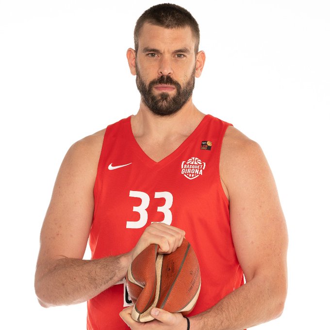 横扫纽约人狂夺15连胜 太阳向篮网(勇士)下马威