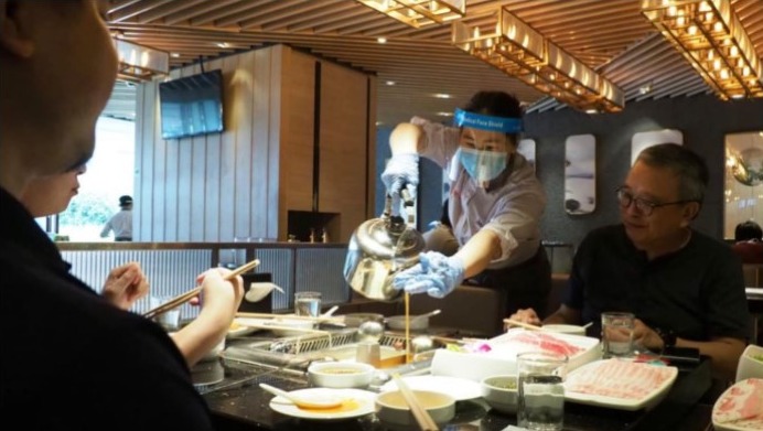 海底捞将关闭300家分店 新加坡分店不减反增