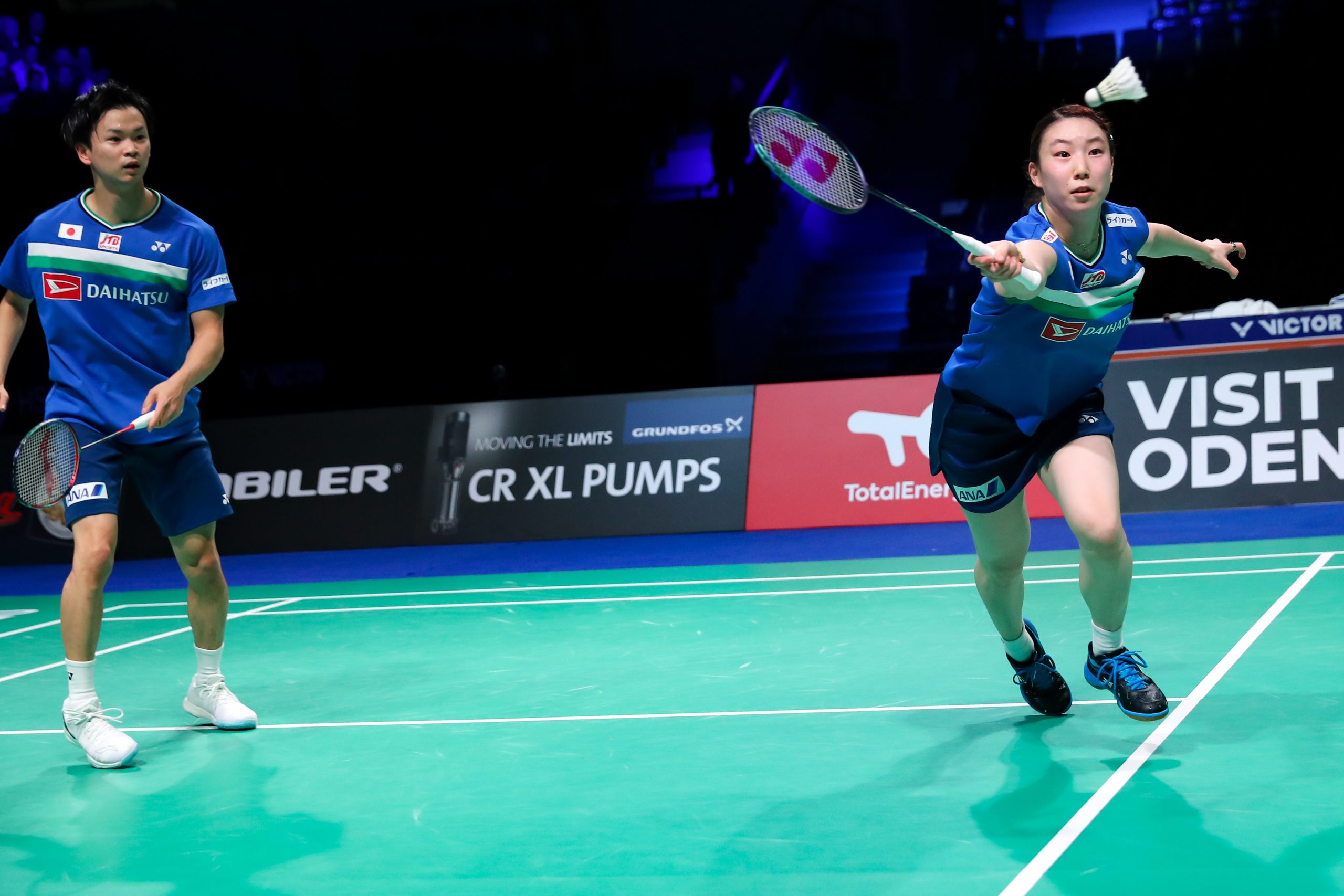 渡边勇大与东野有纱