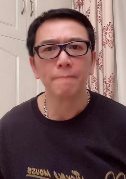 温兆伦直播间语无伦次 疑醉酒遭老婆捂嘴