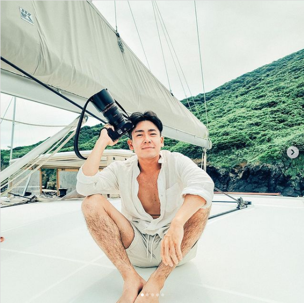 演讲后丢感谢状遭围剿 网红二度道歉反省