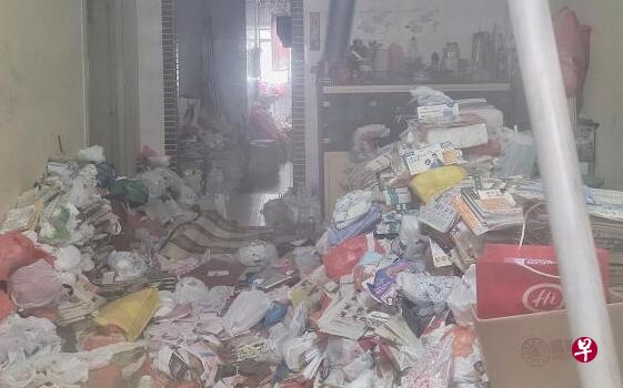 狮城独居七旬老翁 卧尸垃圾屋没人知