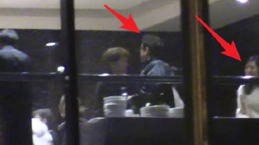 睡粉风波后首现身 谭咏麟与美女聚餐豪饮