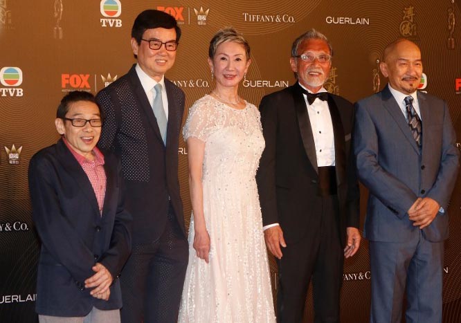 石天惊传离世 林俊贤转发死讯 施南生:未证实真伪