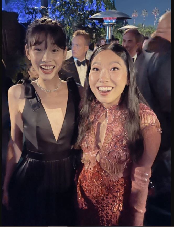 粉丝凌晨偶遇李敏镐 抬头惊见另两位男神