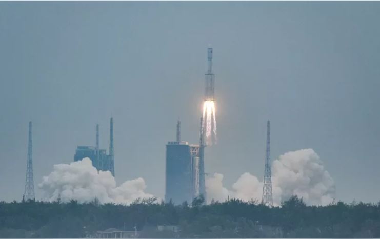 英美媒体 中极音速武器中途发射导弹 技术超越美俄