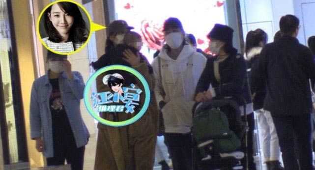 被曝复合初恋秘产二胎 白百何懒理晒剪刀手