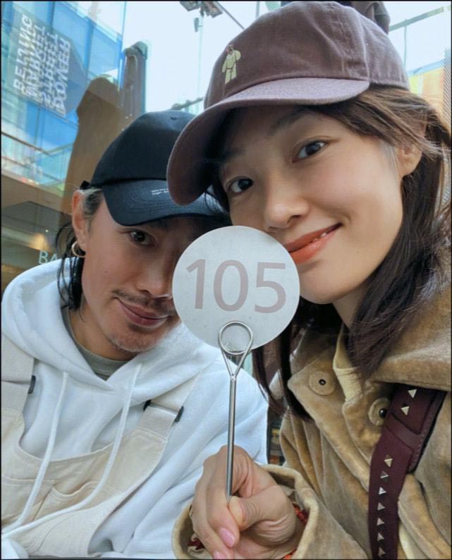 被曝复合初恋秘产二胎 白百何懒理晒剪刀手