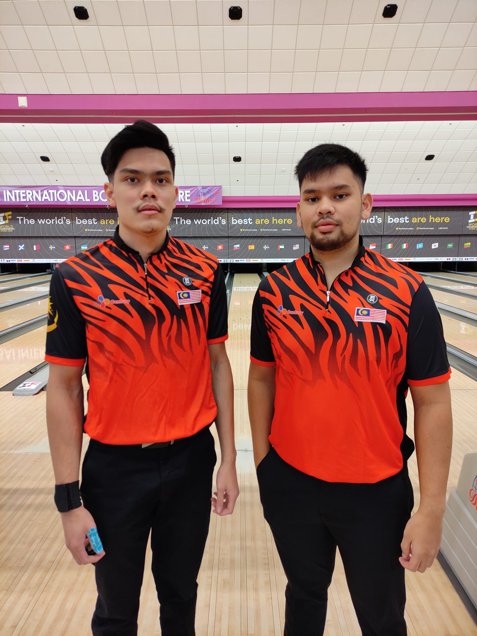 迪拜世界保龄球锦标赛 陈财政沙兹罗暂跻身前十