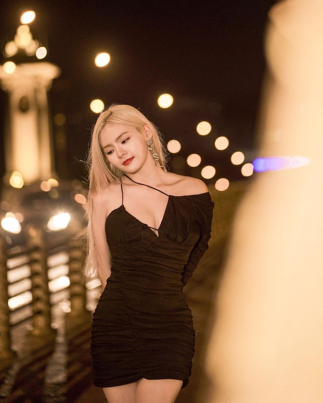 闻入围全球百大美女榜  “碰姐”庞捷忆：太好笑了