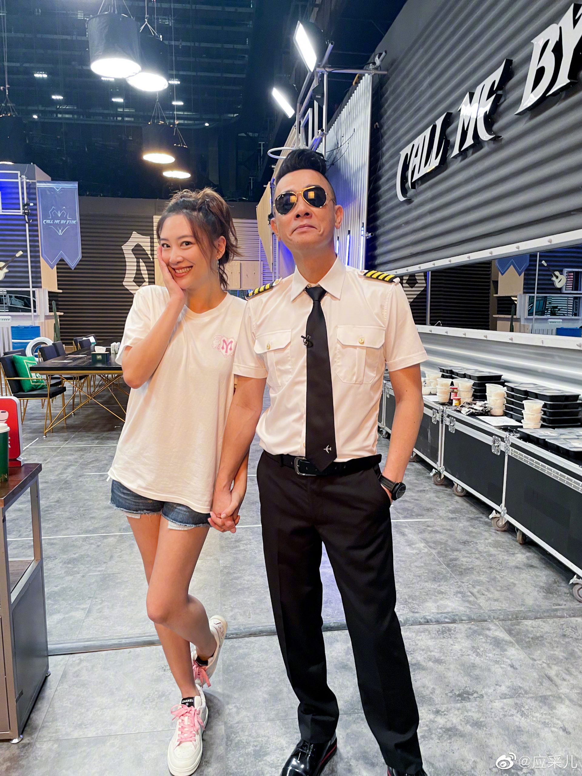 陈小春《大湾仔的夜》管钱 网艾特应采儿上线回应