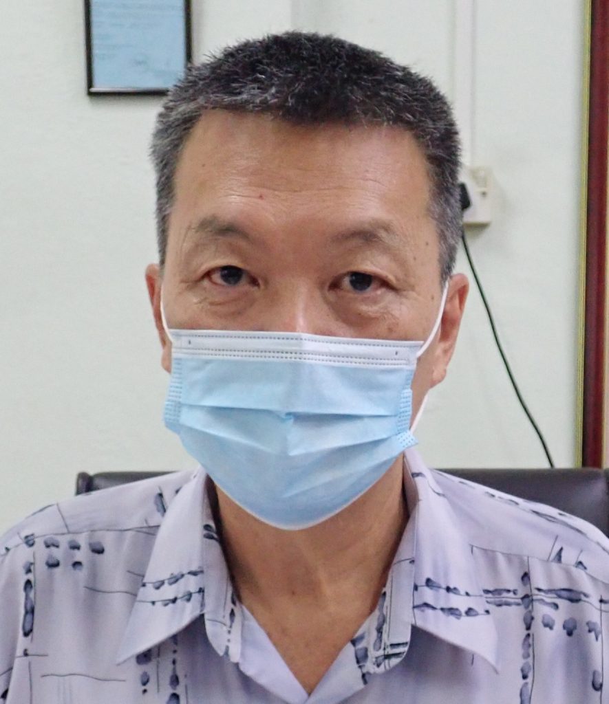 霹／续聘员工须订立新合约否则可被追算赔偿