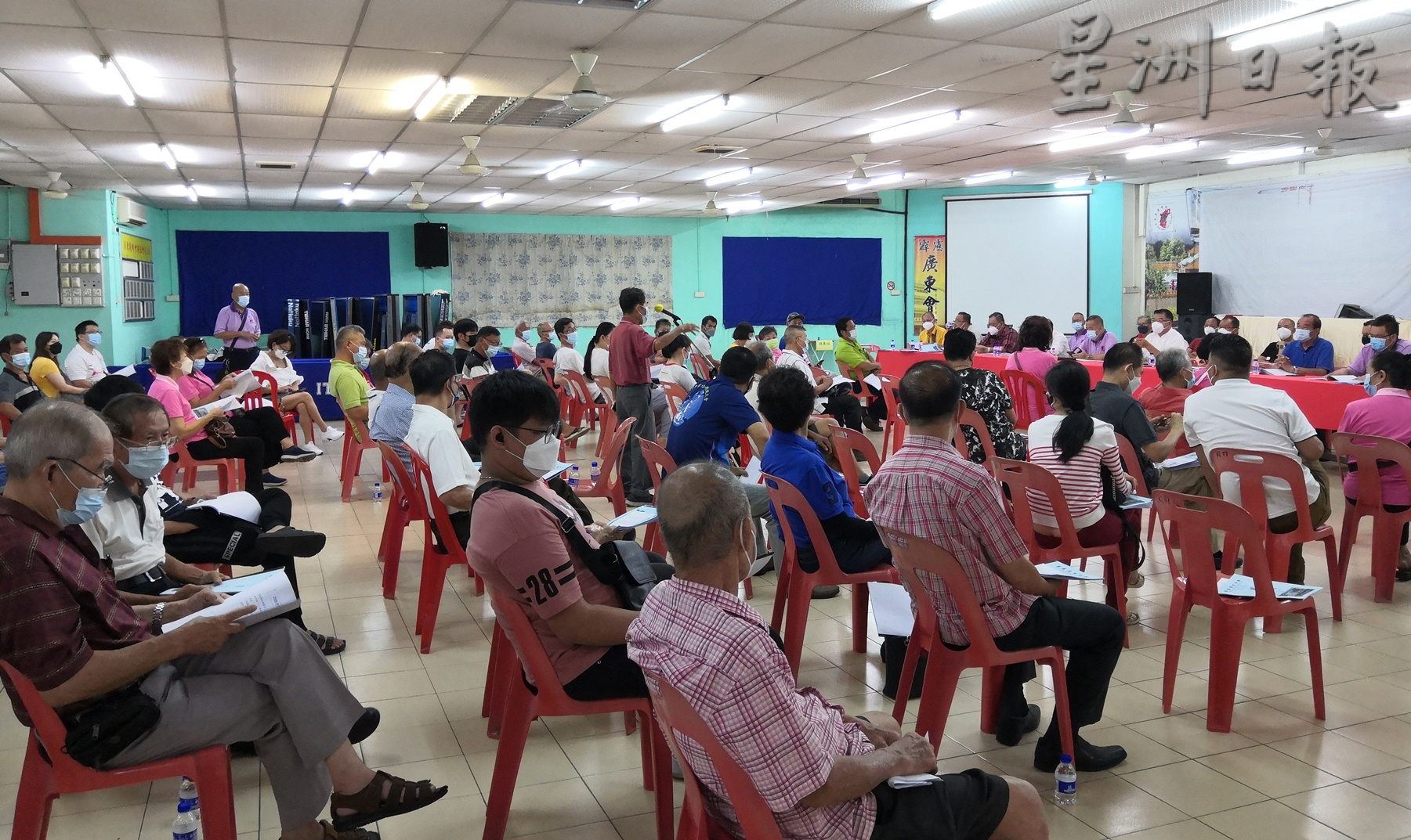 霹：版五小头／霹雳广东会馆会员大会