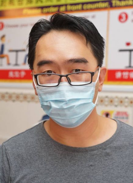 霹:版头/工找人 怡餐饮业急找人工作