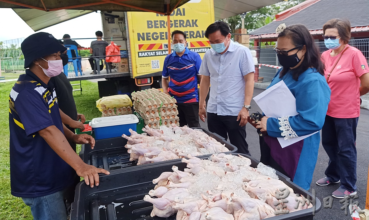 霹:百利新村巴刹前路段 近日重铺