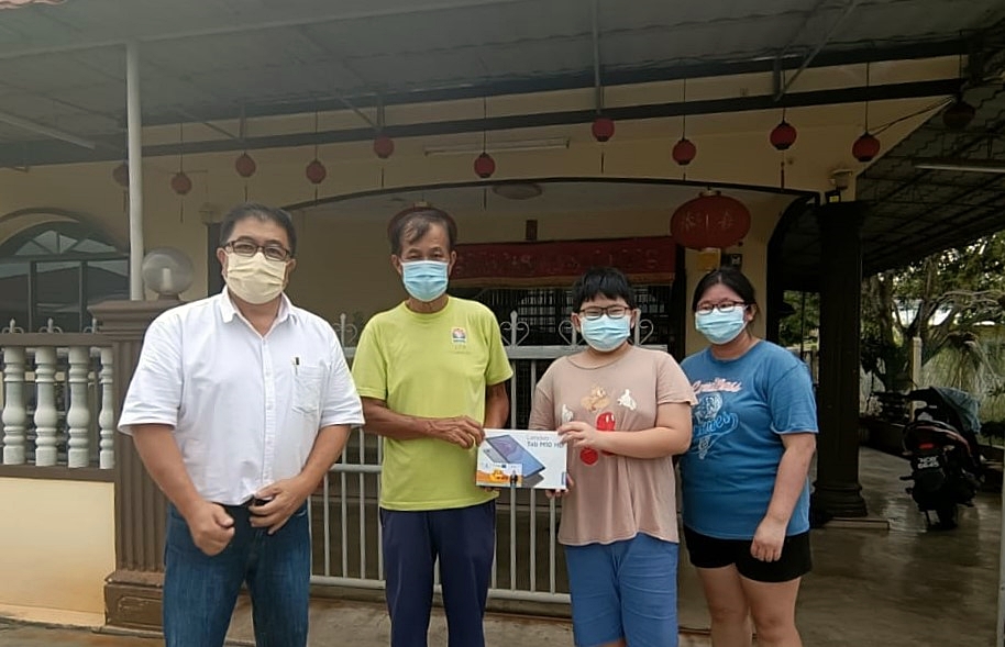 (27日见报)大都会/百万献温情:詹金全