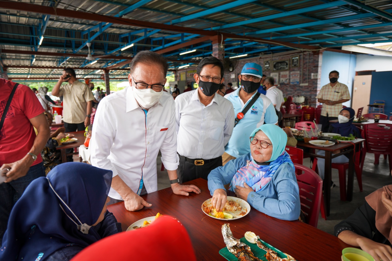 （古城封底主文）电访公正党候选人魏世德