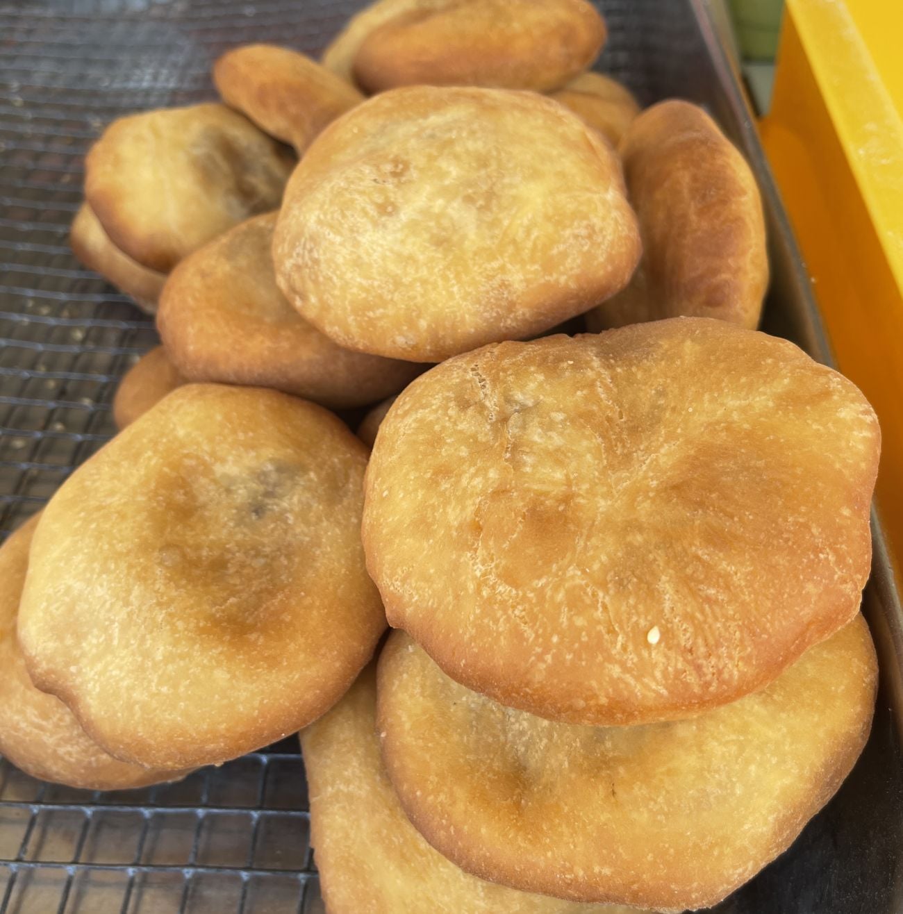 （古城封底副文，也请上网）【古城呷饱饱】：三宝井油条