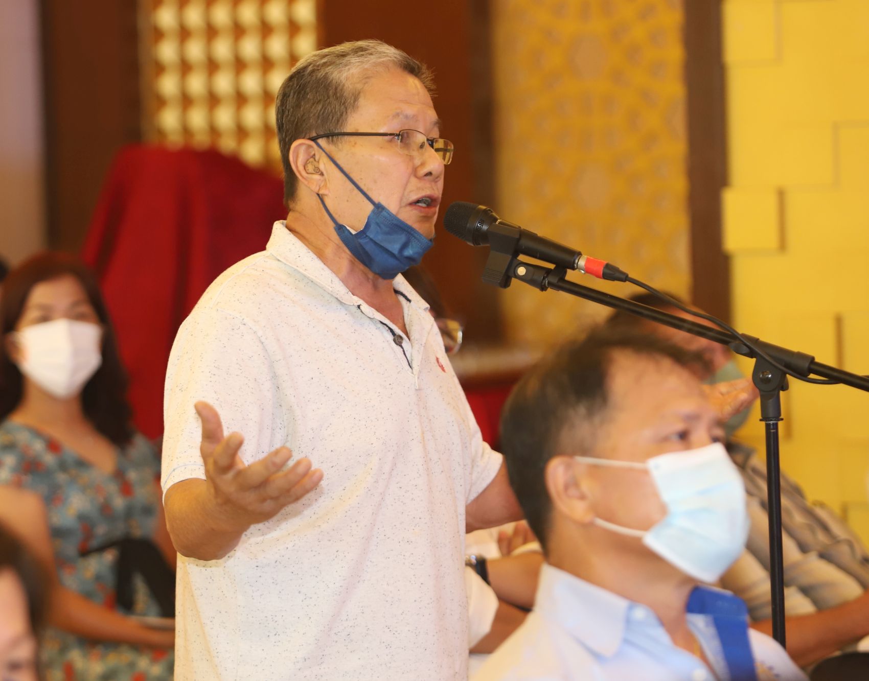 （古城封面主文）中总大会·出席者热议4万捐款