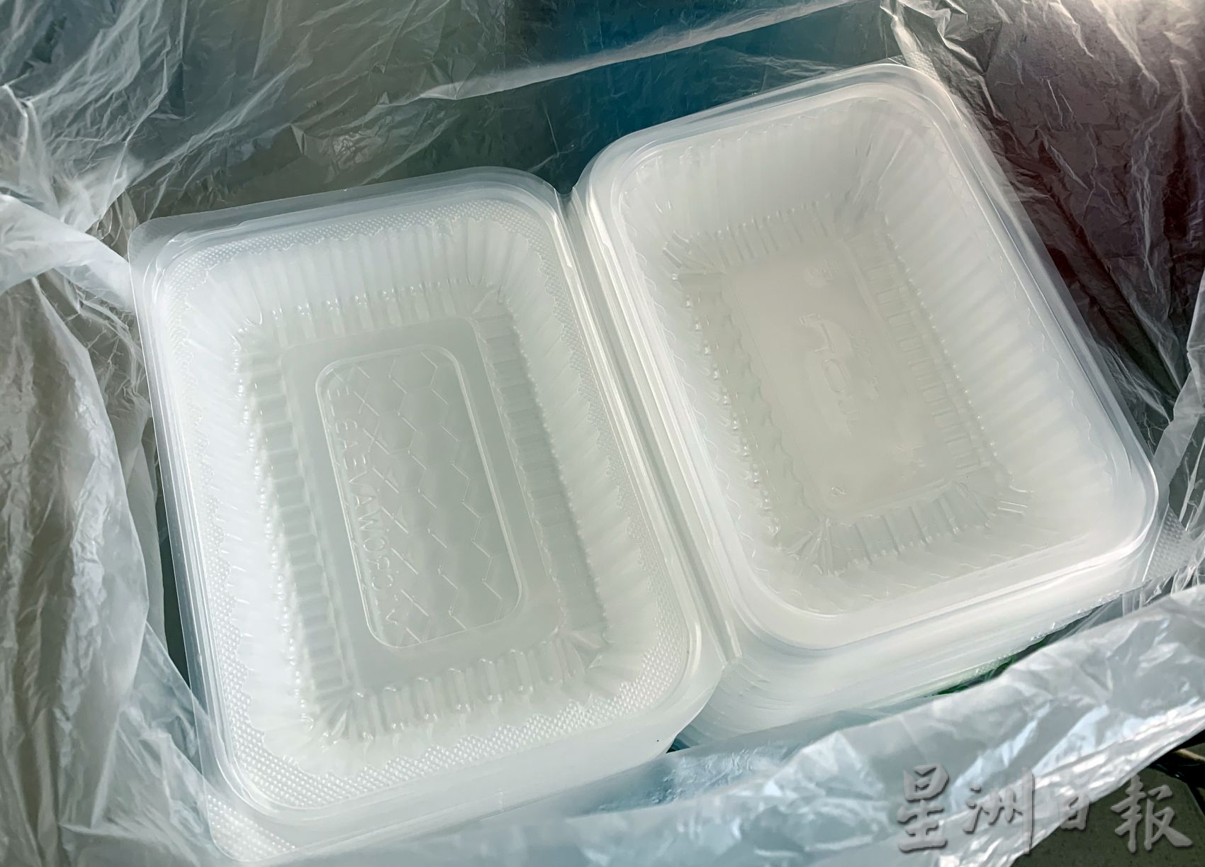 (古城封面主文)塑料饭盒起价货源吃紧·业者面对挑战