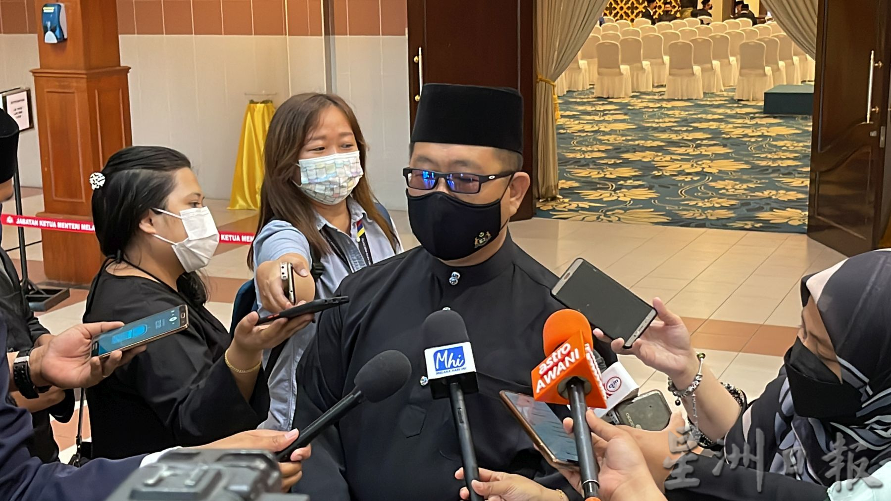 (古城封面主文)甲州选举落幕6天·10名行政议员宣誓就任