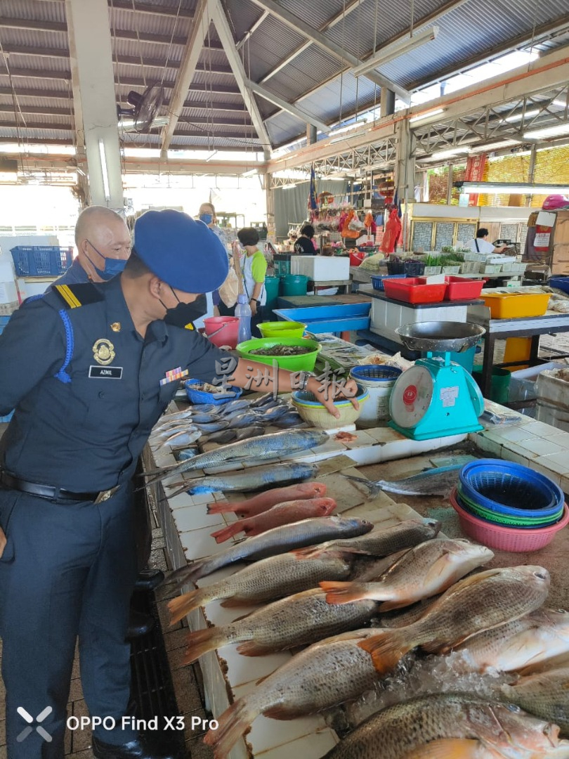 (古城第三版主文)甲贸消局1月1日至今充公10万8753令吉39仙货物
