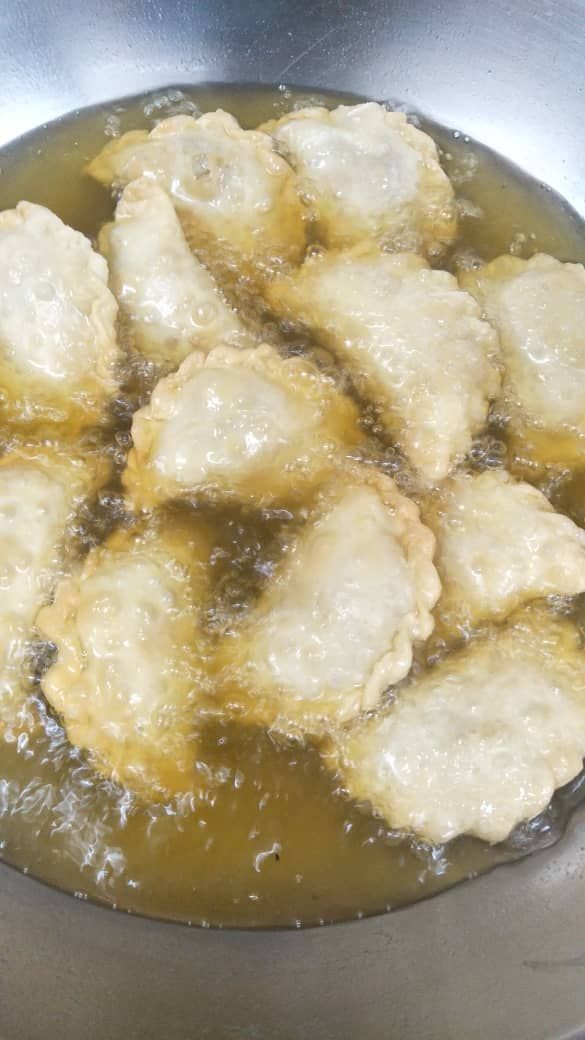(古城第二版主文)甲食油价低于40令吉 新年靠近带动食油销量