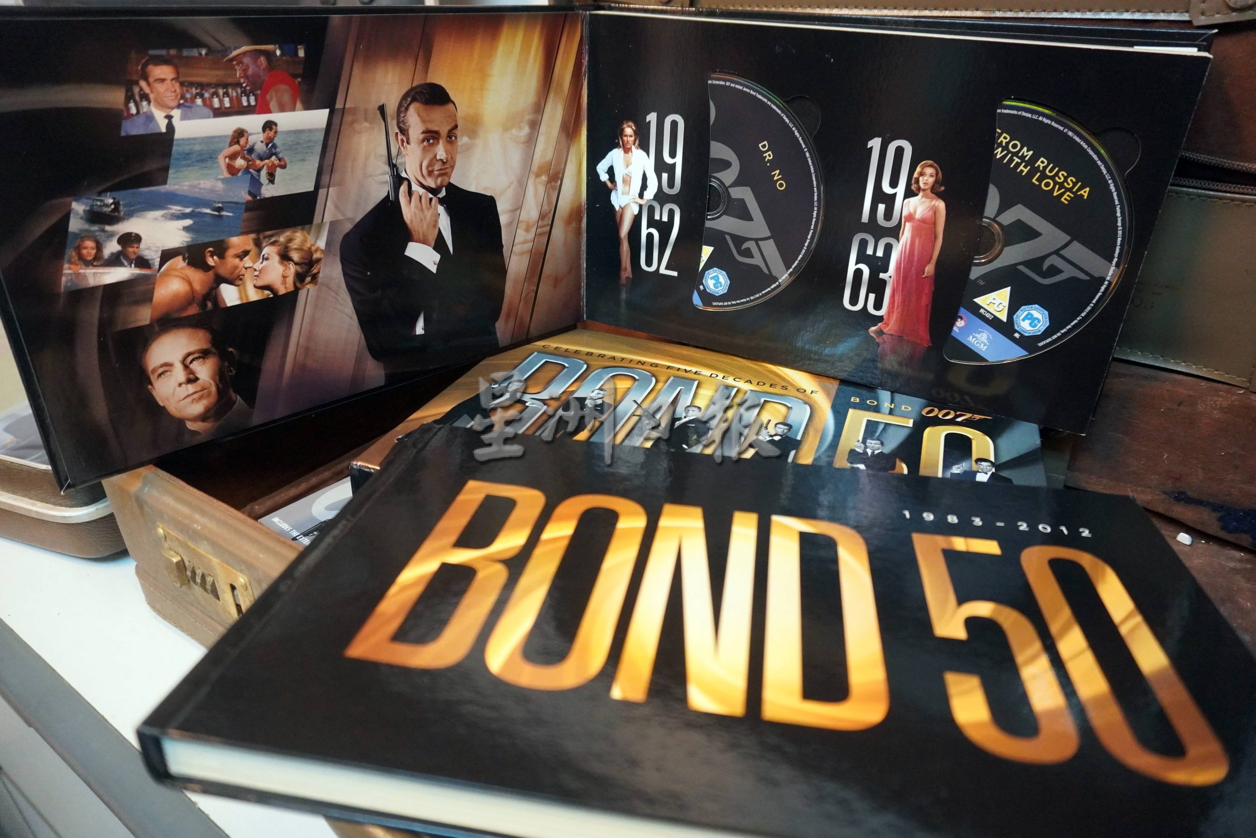 (大北马)007占士邦《No Time to Die》25日上映,玻2占士邦迷分享电影周边收藏品,倒数“再见”占士邦