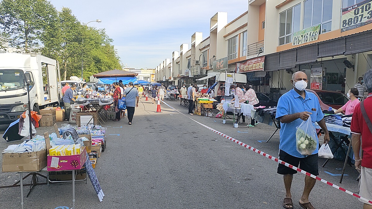 (已签发)柔:古来太子城有早市了,开档首日现人潮