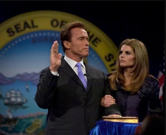 16亿身家对半分 阿诺拖10年终正式离婚  