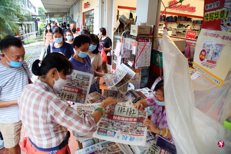 38载晚报长廊尽处 谢谢读者一路伴随