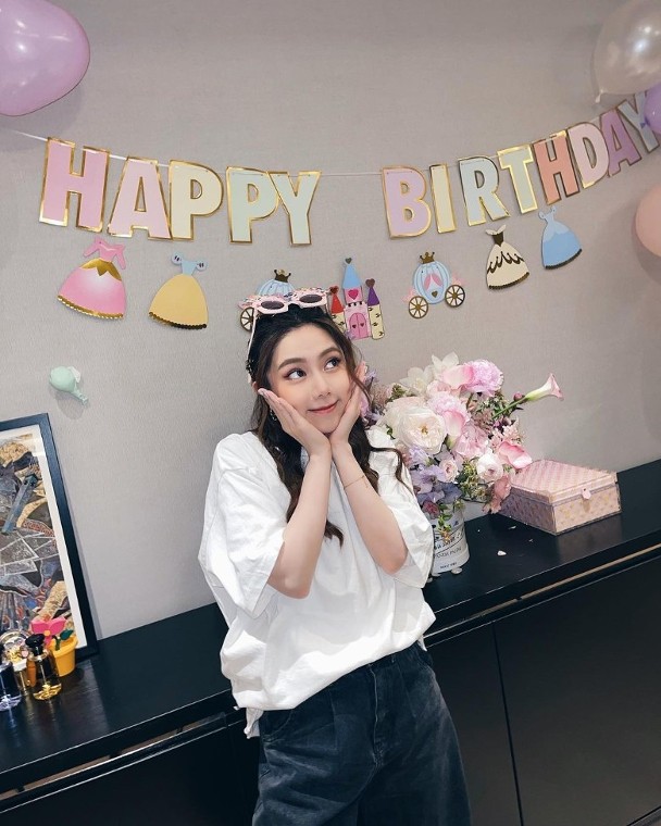 5年情断？邓紫棋借歌暗讽男友“双面人”：我太愚昧！