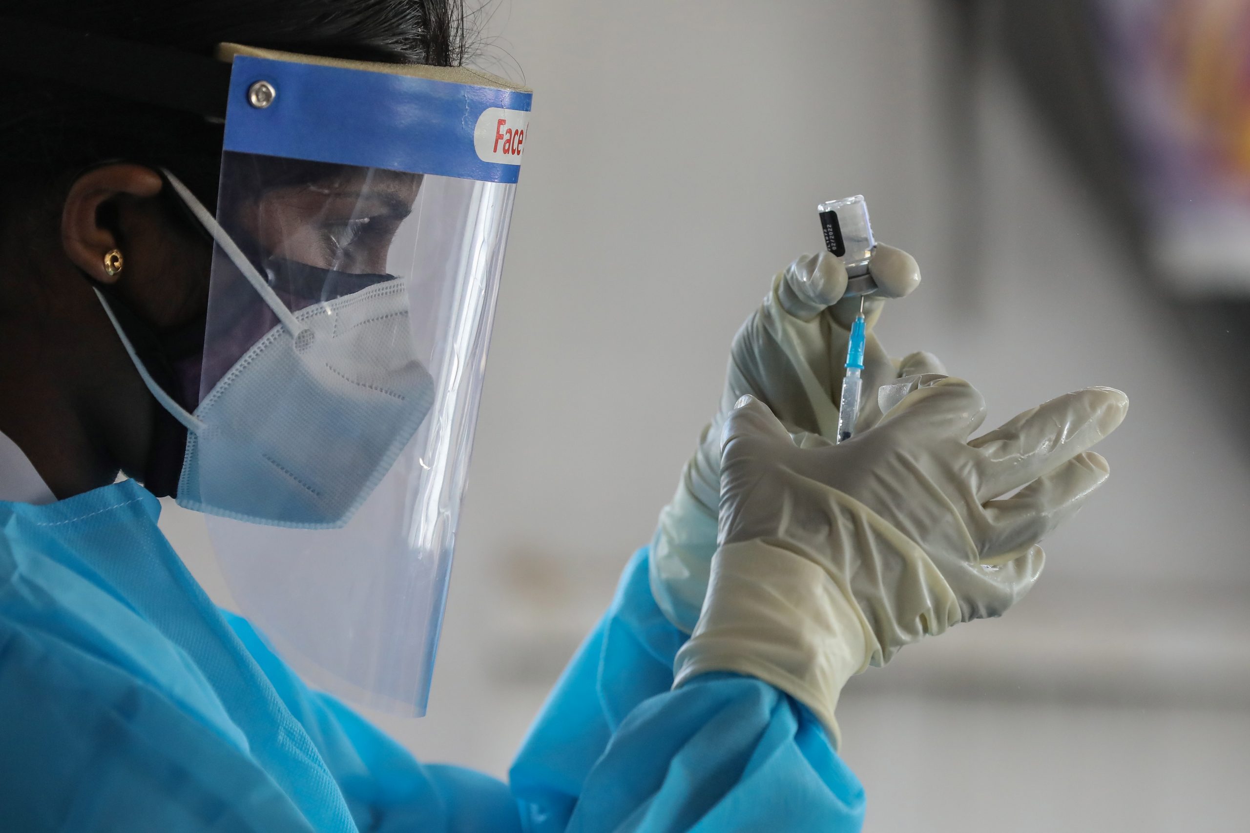 AZ引发罕见血栓原因找到了 研究:血中这种蛋白质惹的祸