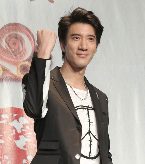 王力宏昔日未成年师妹补刀! 发文呛“还好嫁的不是你”