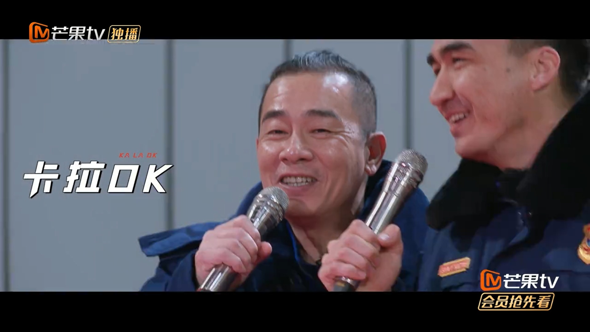 ​陈小春张智霖体验消防员生活　400下掌上压做到手抖