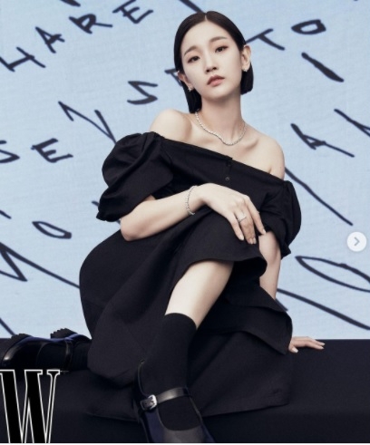 《寄生上流》朴素丹罹甲状腺癌 急动手术停工休养