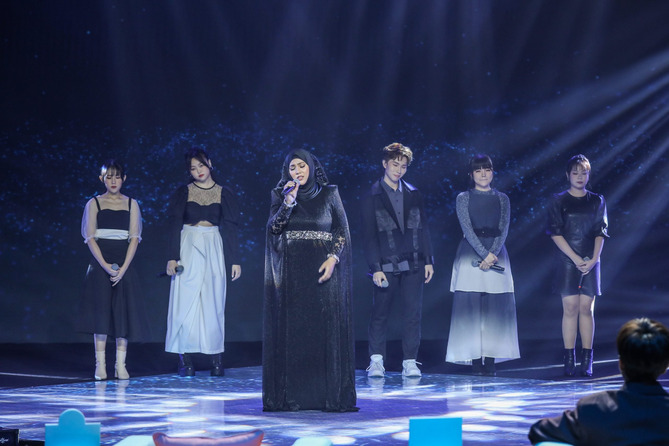 《心动好声音》夺冠    萧洳晶哭谢林宇中