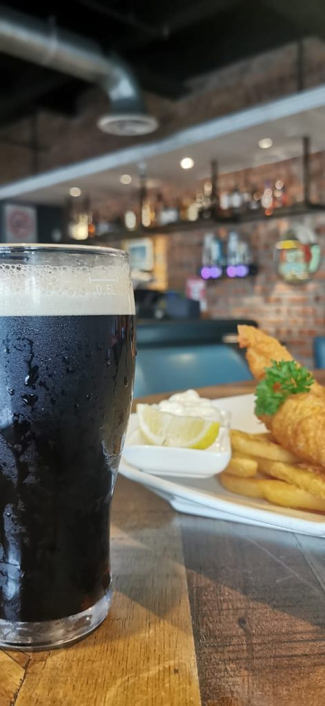 【大牌档】胡须佬／大众酒场:民主圣殿