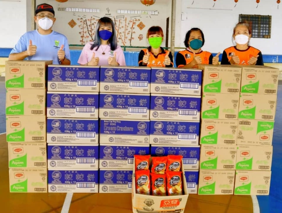 交大都会:有故事的人(12月28日刊登):吴祝光男儿身创单亲妈妈协会,为弱势妇女提供帮助