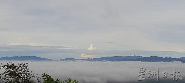 供fb/泰梳山云海太惊艳,退休摄影业者觉得值推广