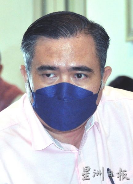 供FB／要租泥机车！陆兆福望能找到至少10辆泥机车清理灾场