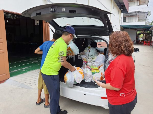 供FB/非政府组织、民间团体发动筹集物资,赈灾反应踊跃