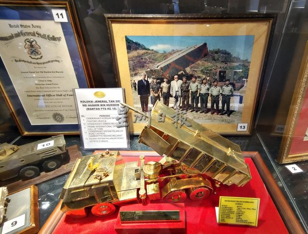 供fb:全马唯一“陆军总司令走廊”落成,为波德申陆军博物馆再添“辉煌历史战绩”