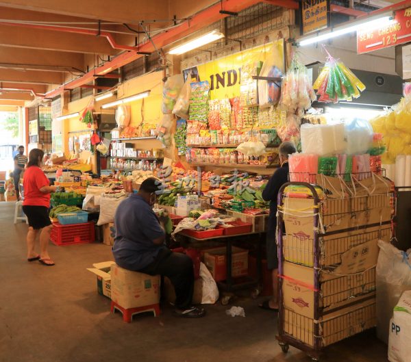 供fb:公市延长营业时间无法改变生意量,贩商盼州政府开放所有出入口增加便利