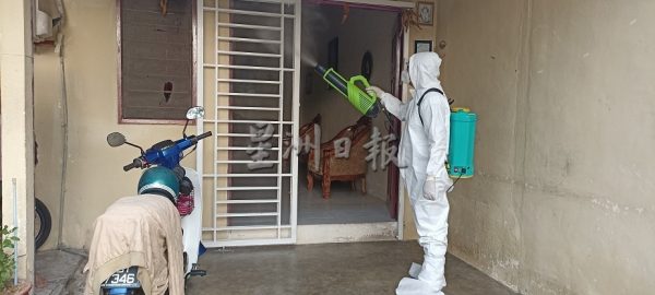 供fb：森基本传染数1.02，冠全国