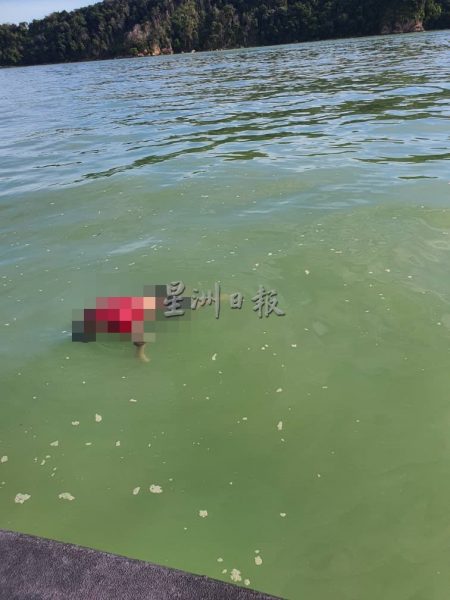 供fb：涨潮兼水灾到海边戏水；2缅甸难民遗体被寻获