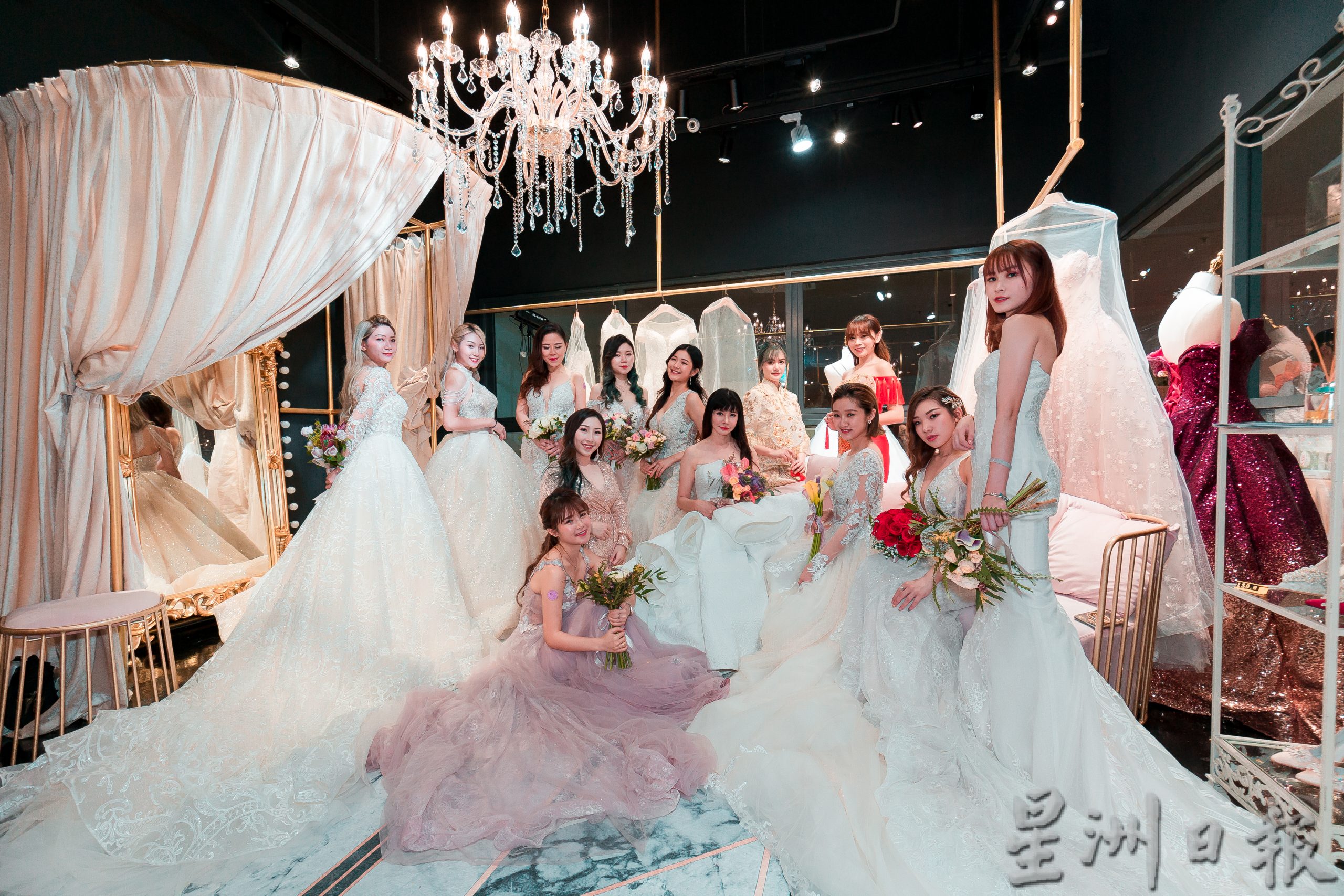 元旦特辑对开/主文/2022、相信、力量、看见(主文)