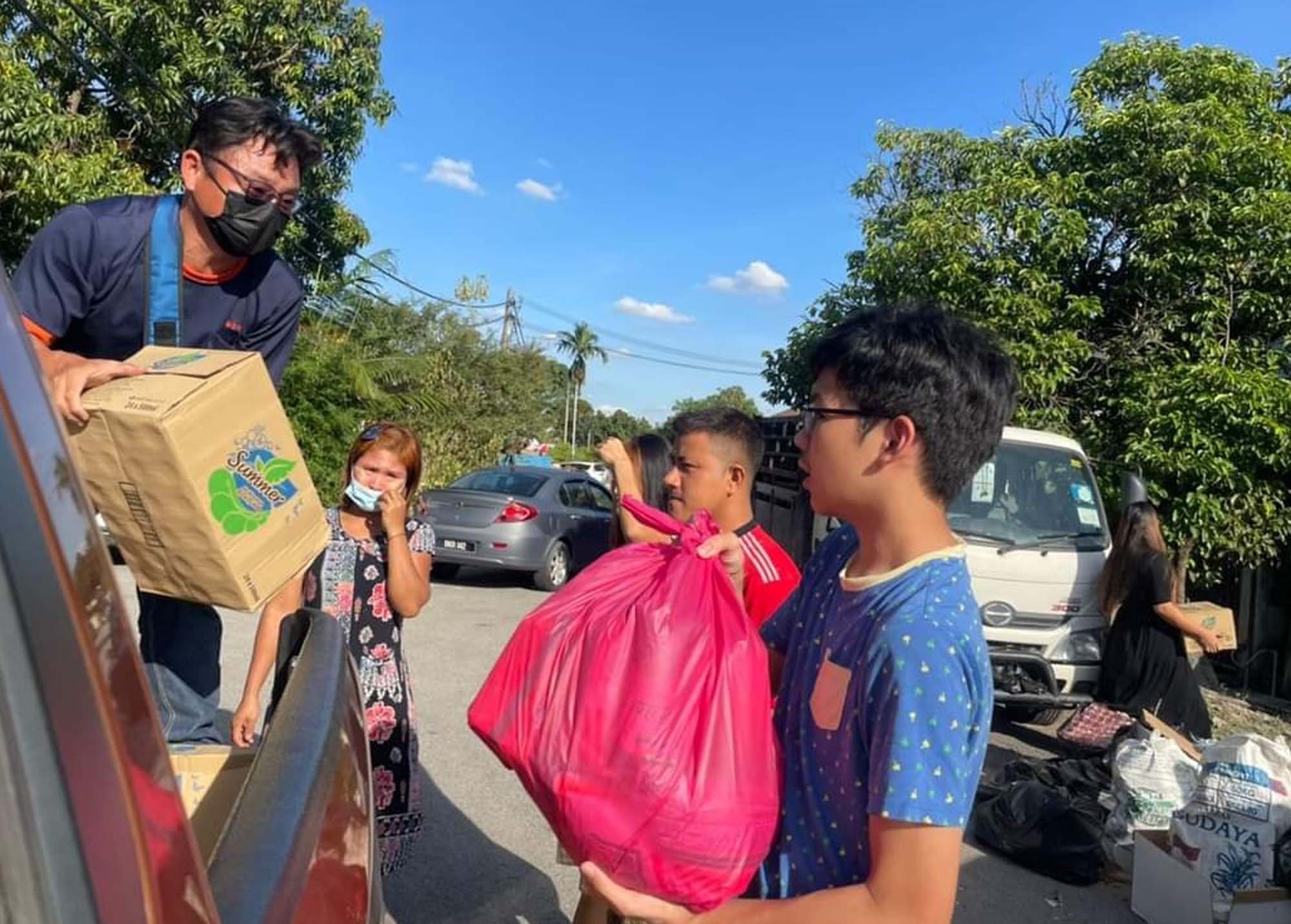 全国版/暖势力/主文∕曼绒治安自救会 班台志愿消防队联合跨州救灾